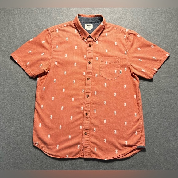 VANS Men’s Button Down Shirt Medium Coral Pineapple Skulls Cotton Short Sleeve - Picture 1 of 5